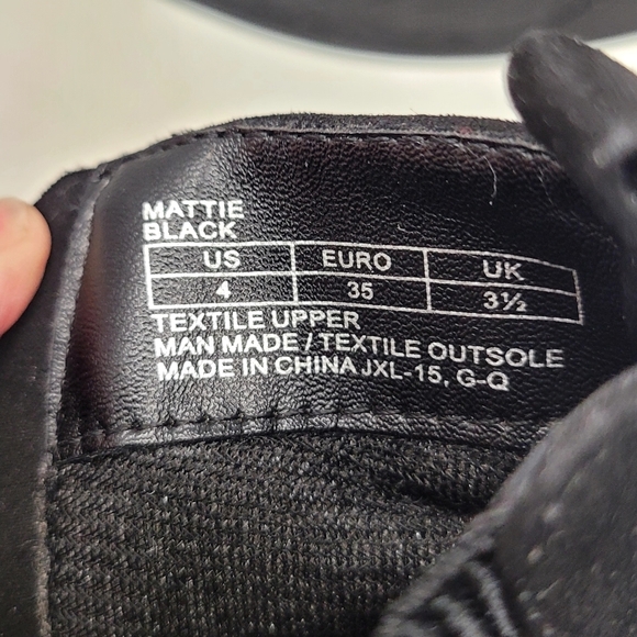 Michael Kors Flat Black Suede Short/Ankle Boot sz 4 - Picture 7 of 12